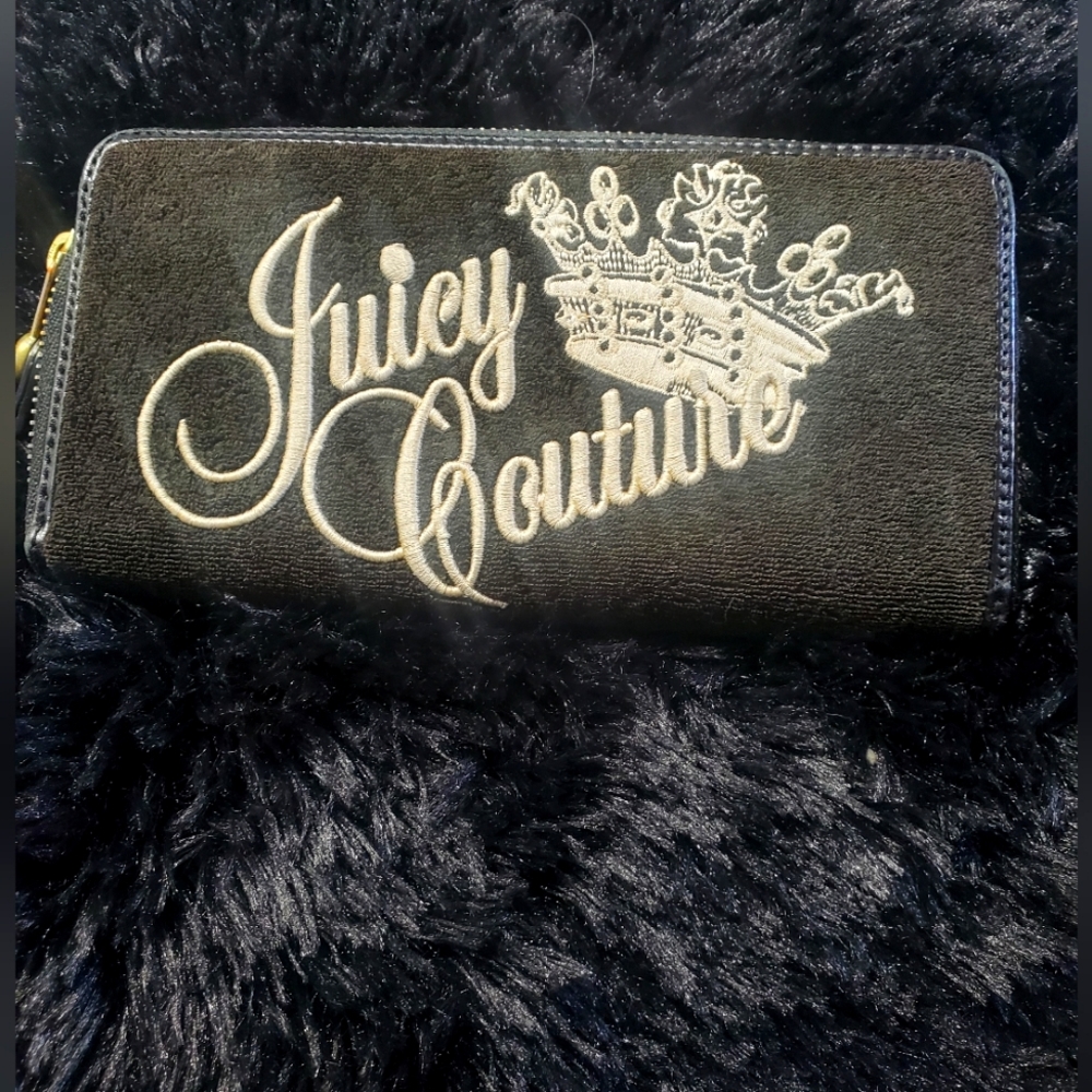 Juicy Coutere wallet